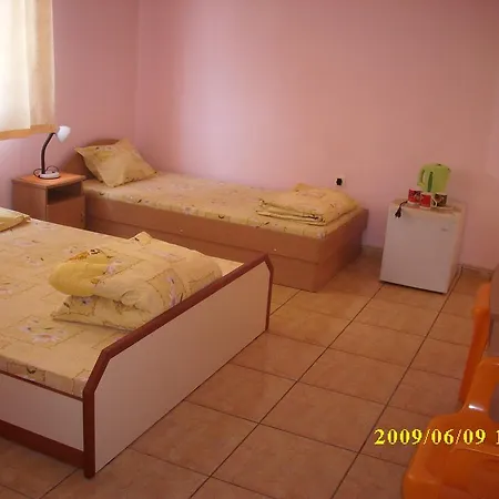 Vendégház Guest House Ravda *