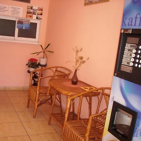 Guest House Ravda Vendégház *