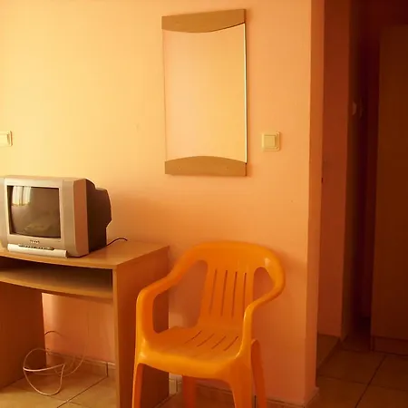 Guest House Ravda *